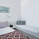 Iris Hotel Naoussa