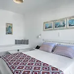 Iris 3* Naoussa