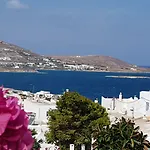 Iris Hotel Naoussa