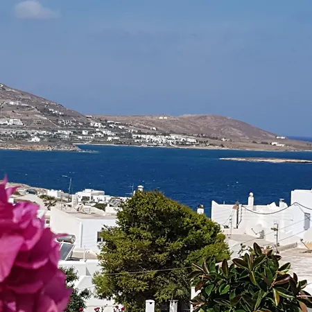 Iris Hotel Naoussa