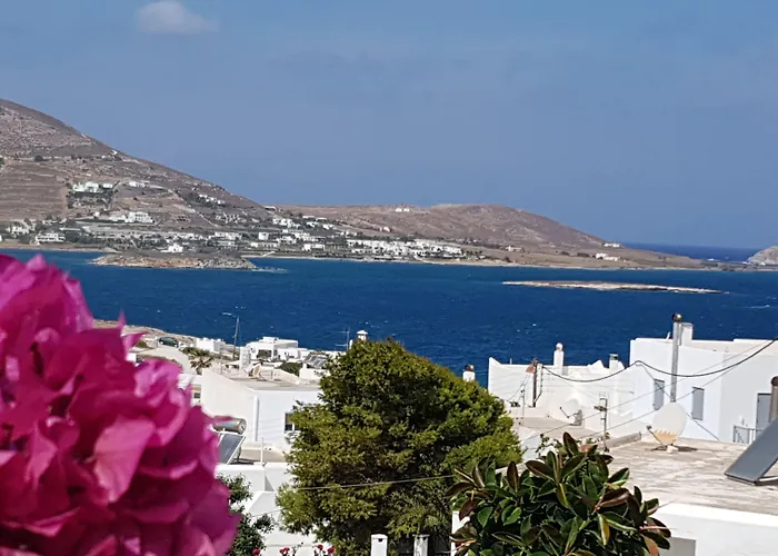 Iris Hotel Naousa (Paros)